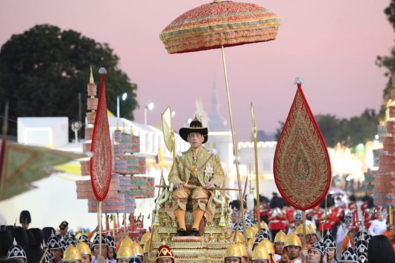 The Royal Motorcade of King rama 10