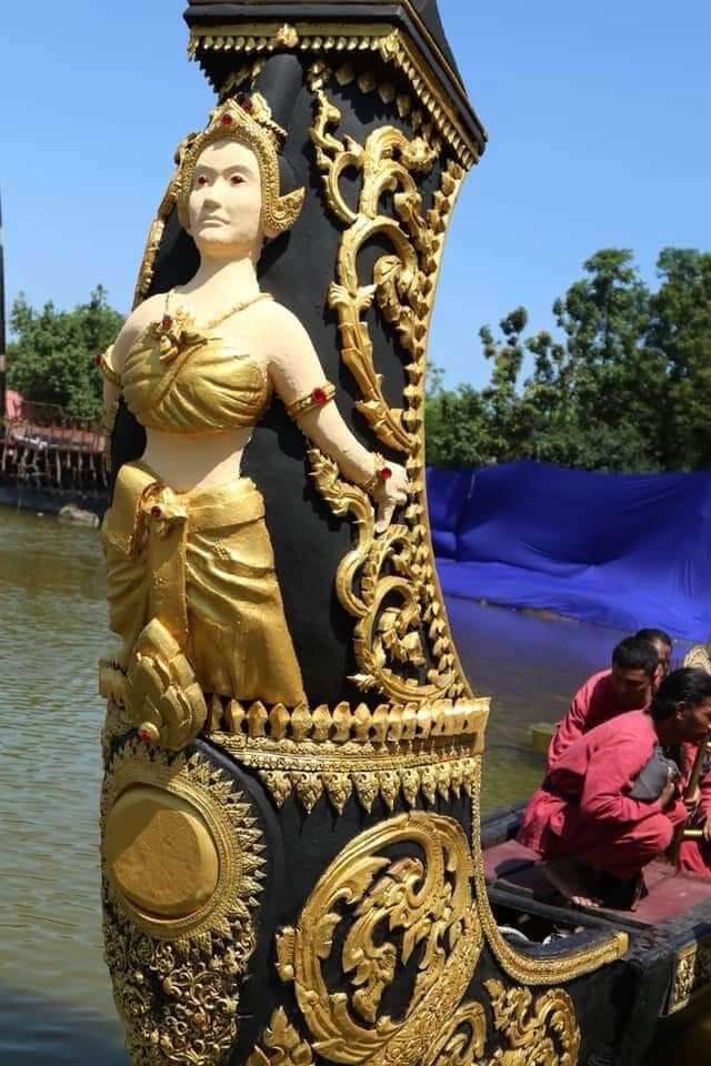 แม่ย่านางที่หัวเรือ