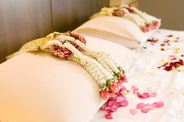 หมอนในเรือนหอ