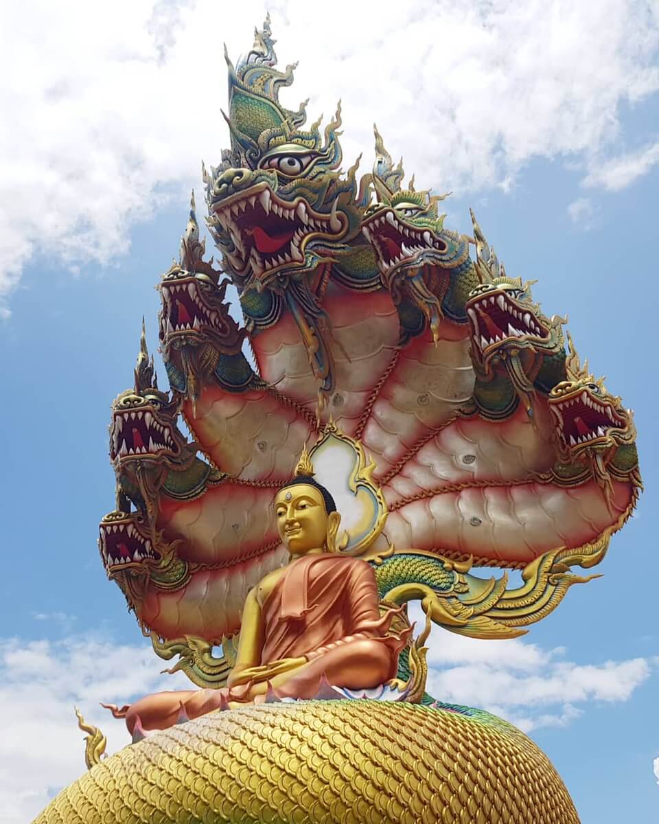พระพุทธรูปปางนาคปรก