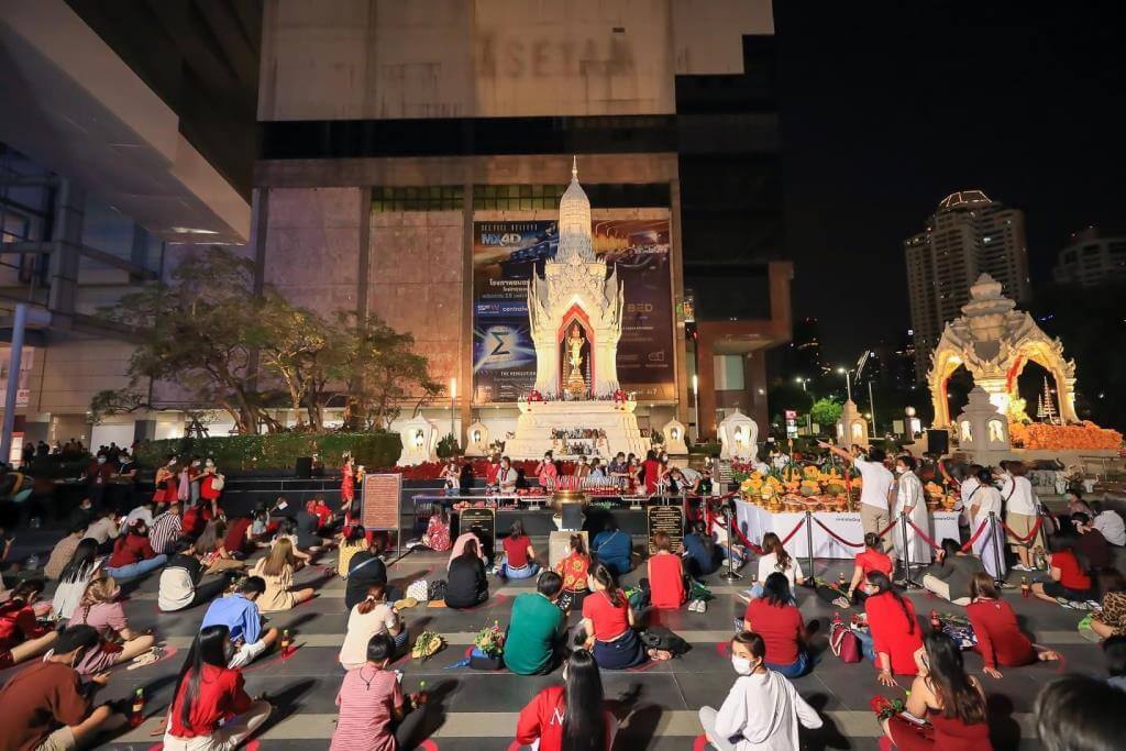 พระตรีมูรติ เซ็นทรัลเวิล์ด