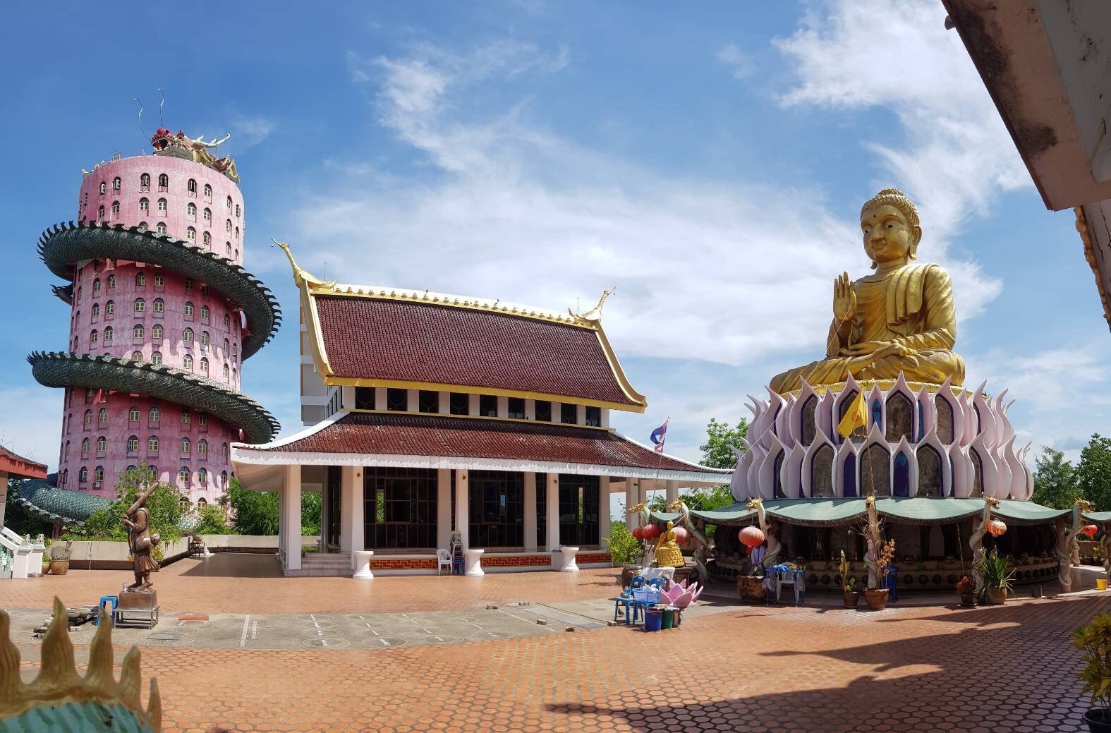 ลานวัดสามพราน